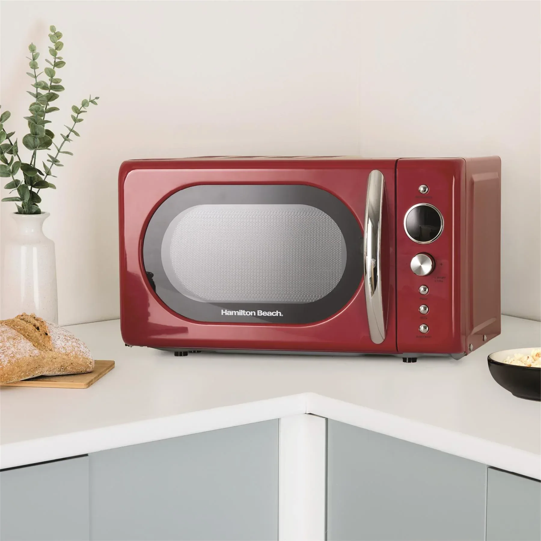 Hamilton Beach 20L Retro Red Microwave - Image 10