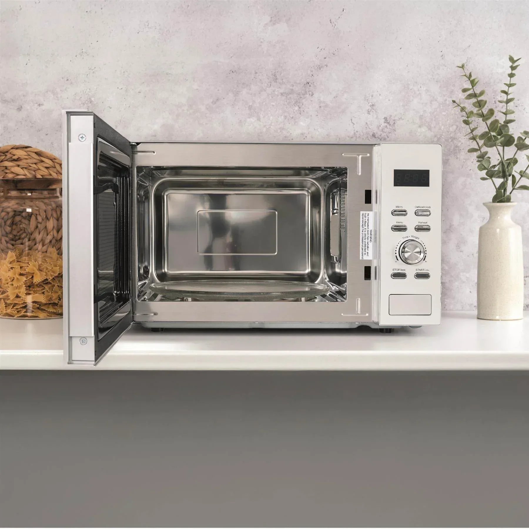 Hamilton Beach 30L Silver Family Microwave - Image 3