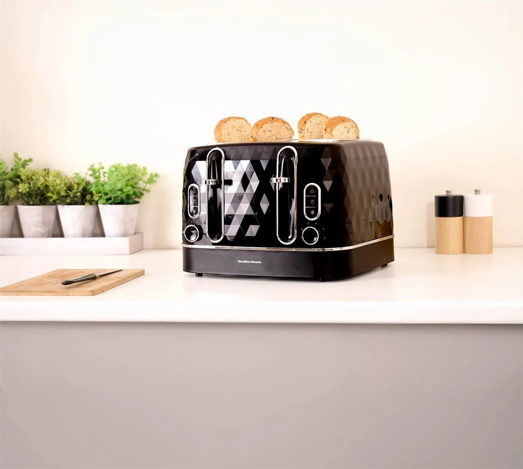 Hamilton Beach Diamond Kettle & Toaster Set Black - Image 4