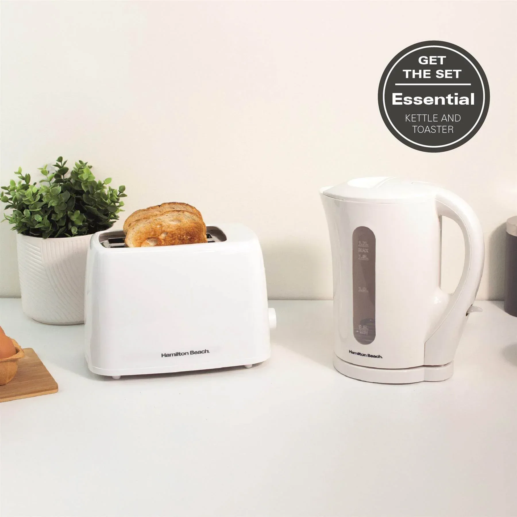 Hamilton Beach Essential 1.7L Plastic Kettle - White - Image 8