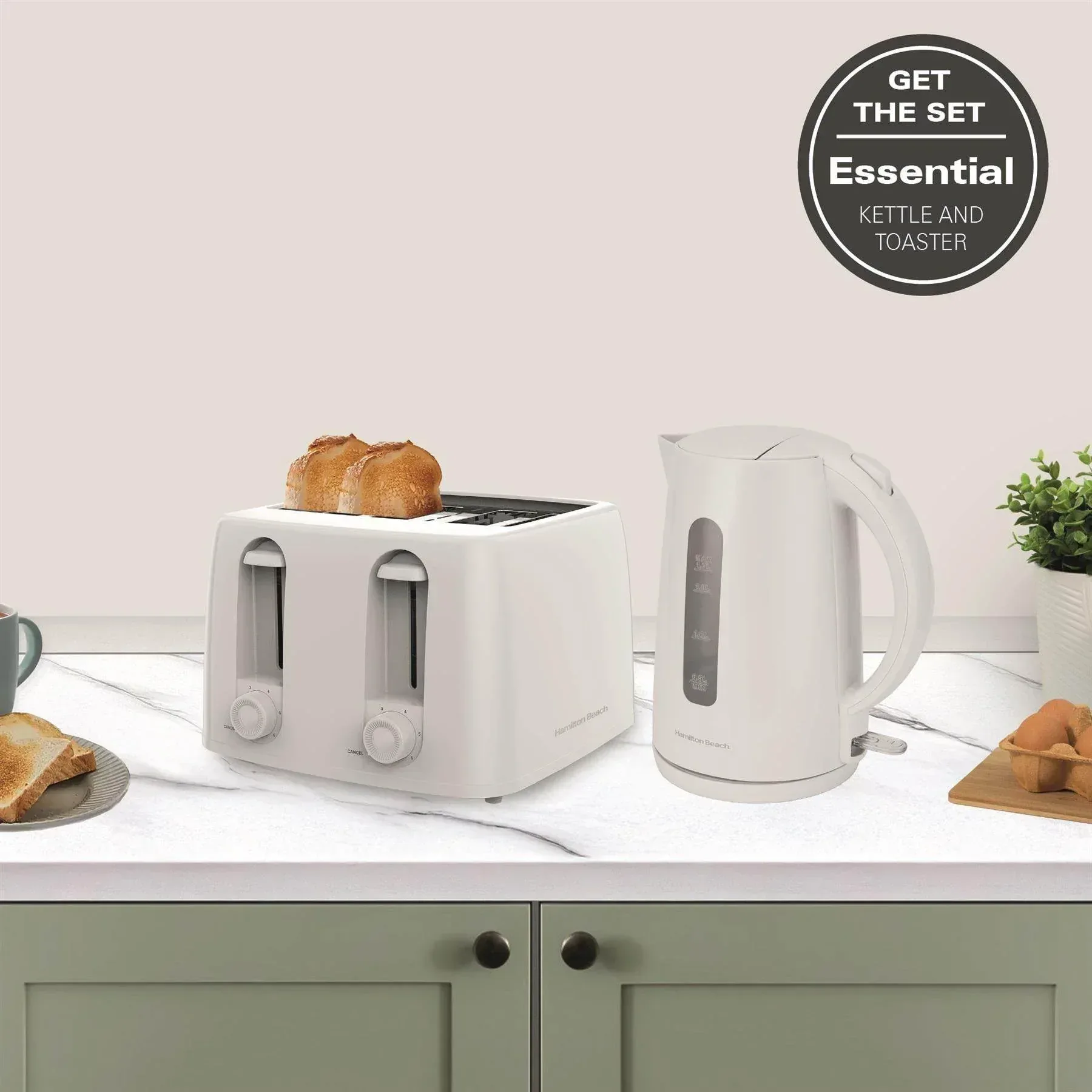 Hamilton Beach Essentials Rapid Boil Kettle & 4 Slice Toaster Set - White - Image 2