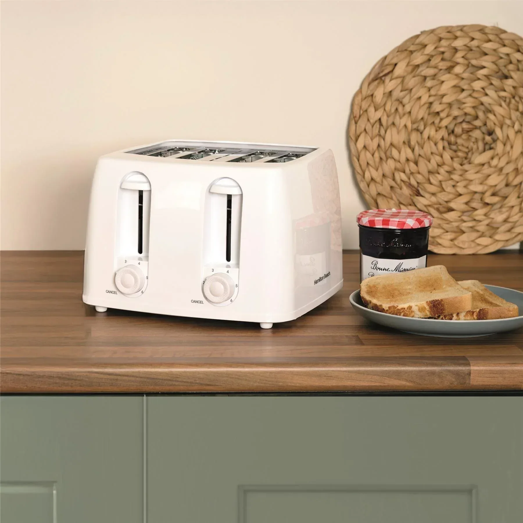 Hamilton Beach Essentials Kettle, 4 Slice Toaster & 20L Standard Microwave Set - White - Image 3