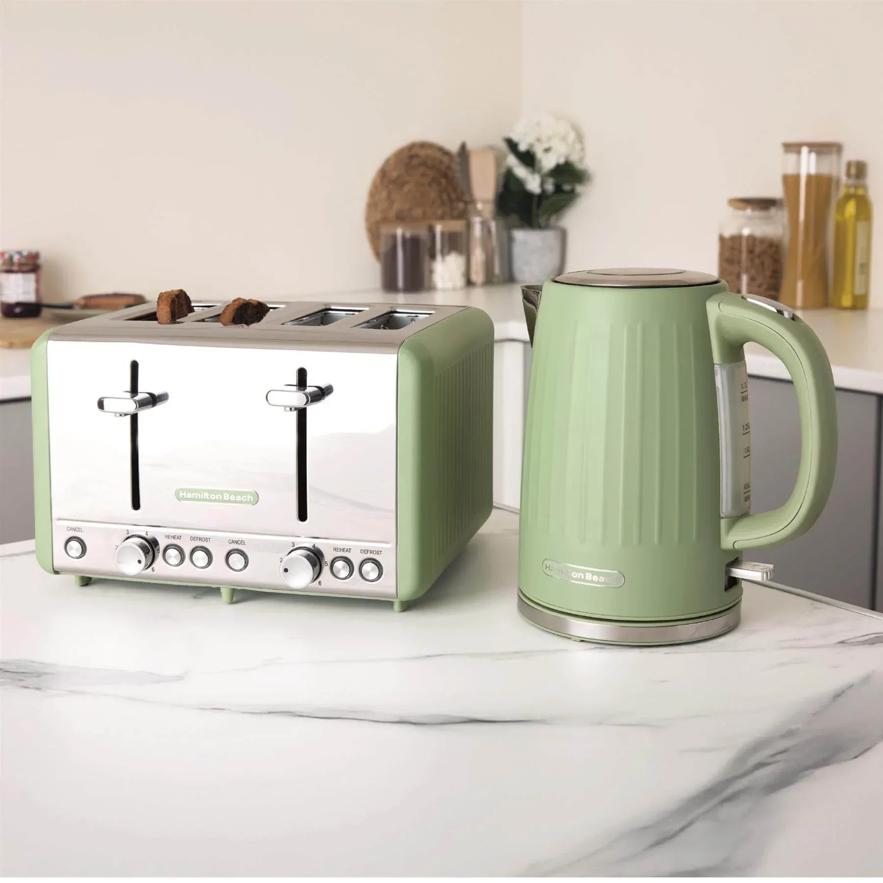 Hamilton Beach Harmony 1.7L Kettle - Matcha - Image 4