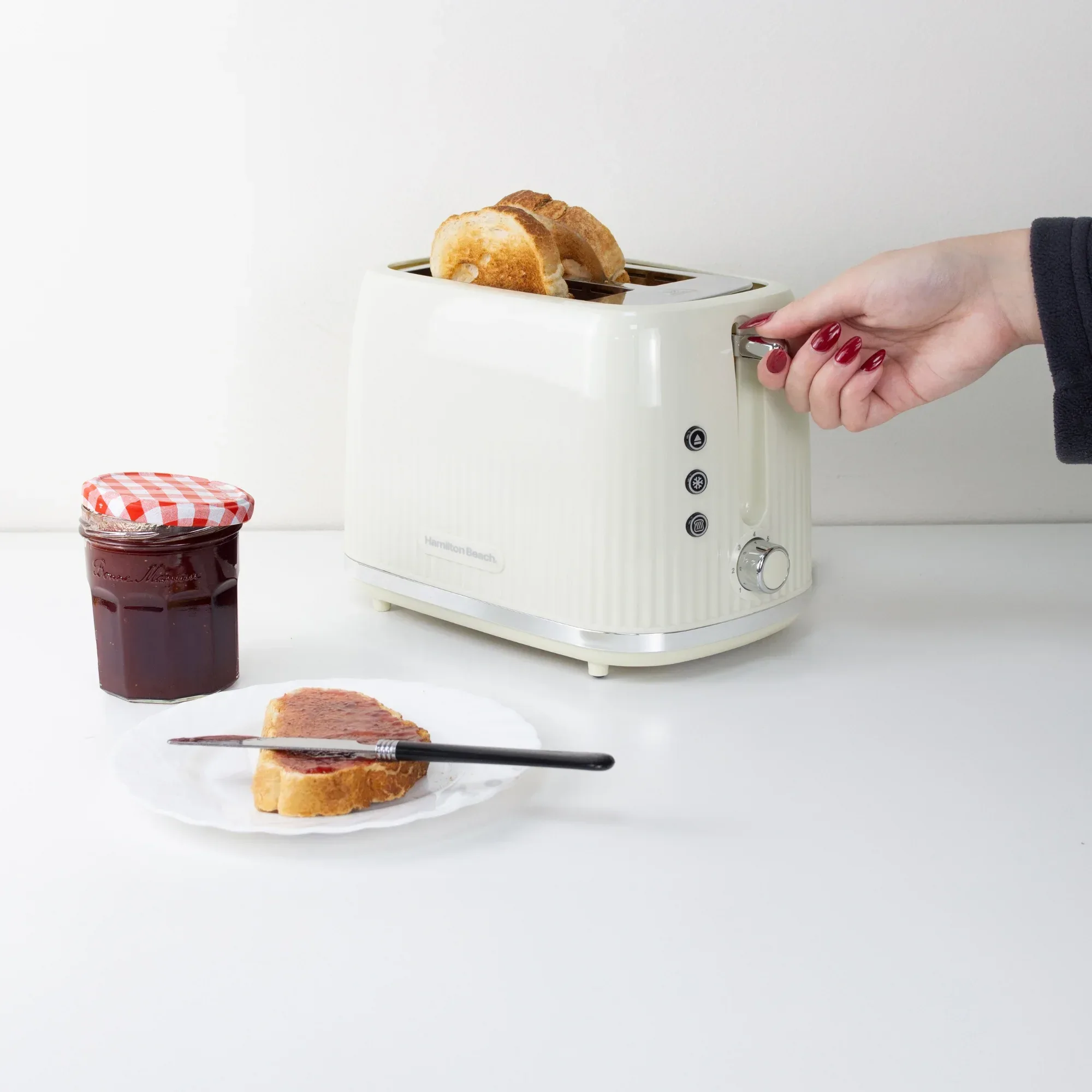 Hamilton Beach Miami Kettle, Toaster & Microwave Set - Sand - Image 5