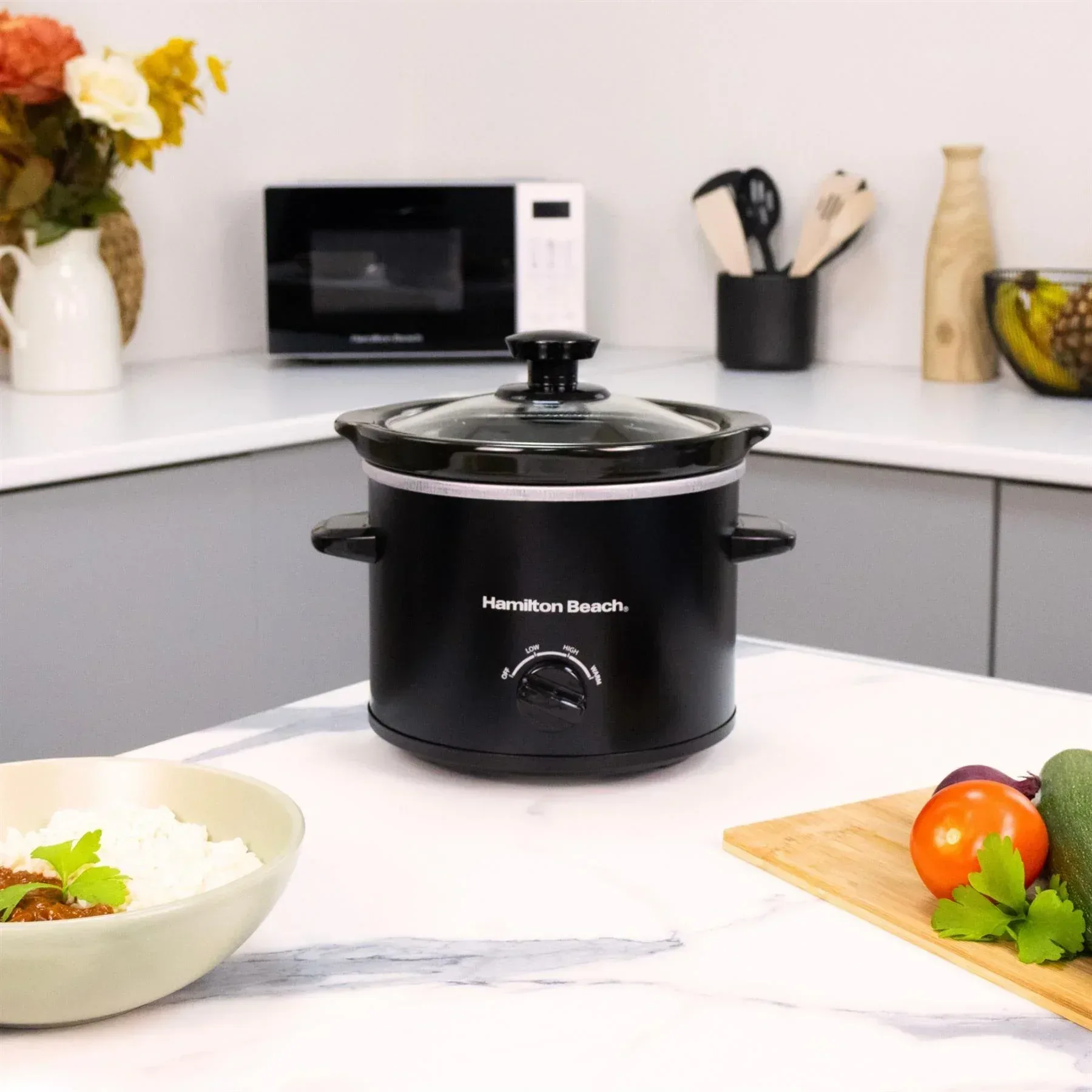 Hamilton Beach Rise Kettle, Toaster, Sandwich Toaster, 1.8L Slow Cooker Set - Black - Image 7